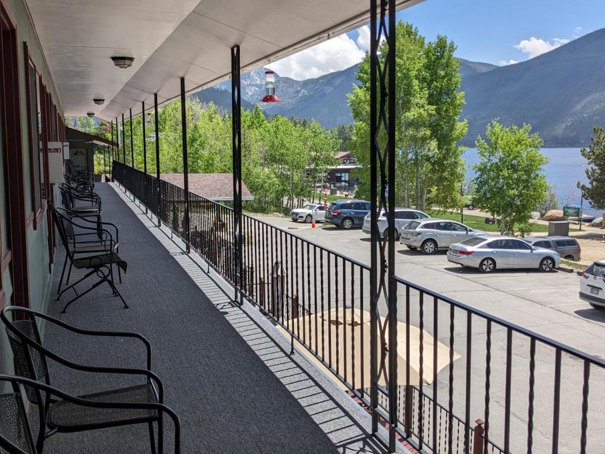 Western Riviera Lakeside Lodging Grand Lake Exterior photo