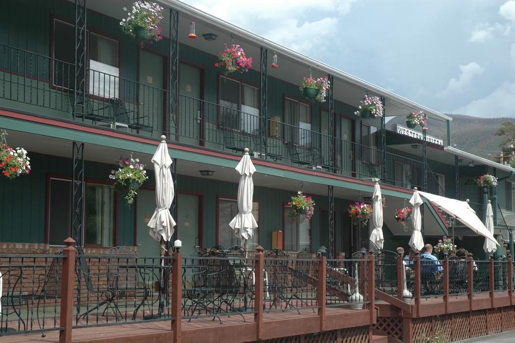 Western Riviera Lakeside Lodging Grand Lake Room photo