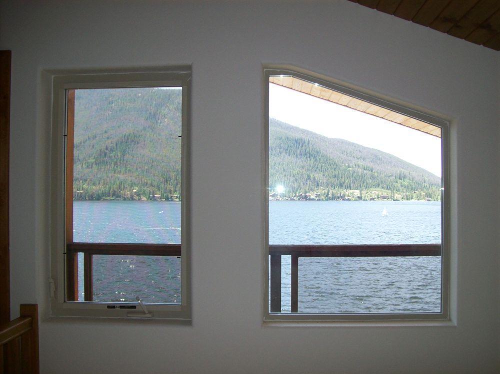Western Riviera Lakeside Lodging Grand Lake Exterior photo