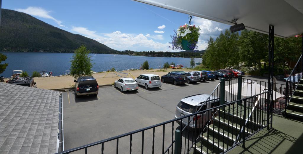 Western Riviera Lakeside Lodging Grand Lake Exterior photo