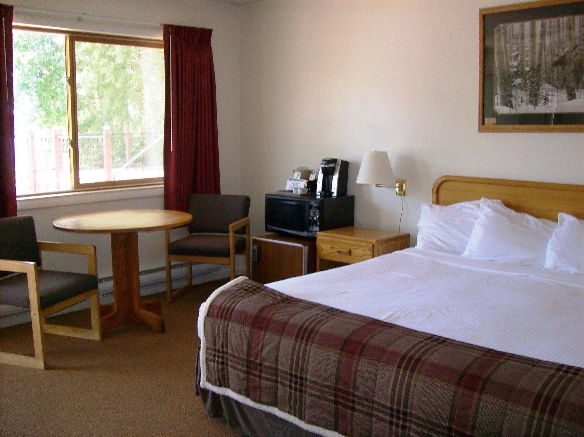 Western Riviera Lakeside Lodging Grand Lake Exterior photo